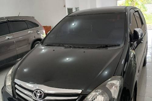 2010 Toyota Kijang Innova 2.0 V AT bekas