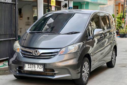 2014 Honda Freed  SD A/T bekas