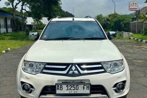 2014 Mitsubishi Pajero Sport  Dakar VGT Diesel AT bekas