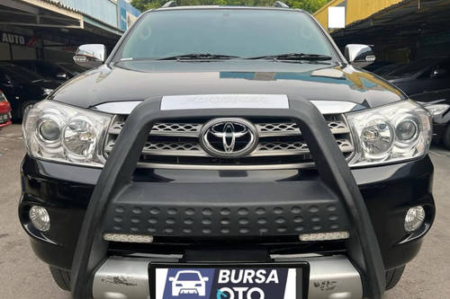 2011 Toyota Fortuner  2.7 G LUX AT bekas