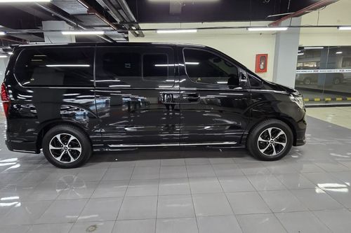 Dijual 2019 Hyundai H1 2.5L CRDi Royale bekas