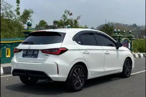Dijual 2021 Honda City Hatchback RS MT bekas
