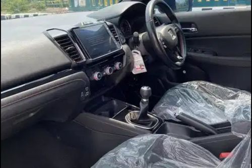 2021 Honda City Hatchback RS MT bekas