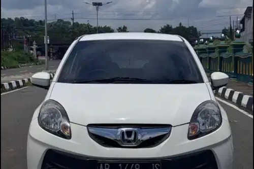 2015 Honda Brio  1.2 E AT bekas