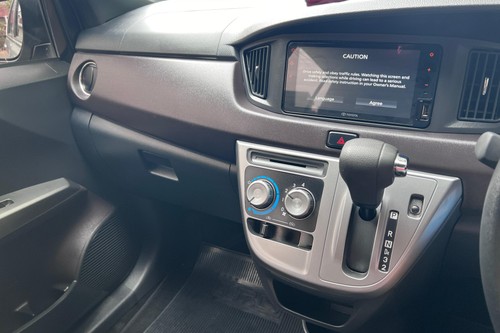 Beli mobil bekas