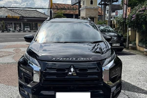 2023 Mitsubishi Xpander Cross MT bekas
