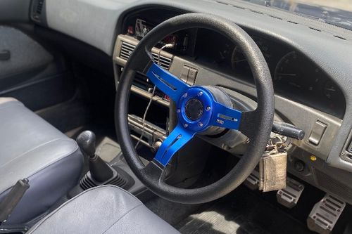 Dijual 1988 Toyota Corolla (1991-1995) 1.6 TWINCAM SE MT SDN bekas