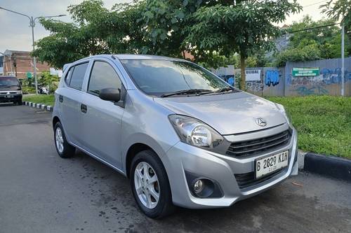 Dijual 2022 Daihatsu Ayla 1.0L D MT bekas