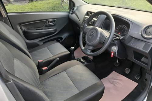 2022 Daihatsu Ayla 1.0L D MT tua