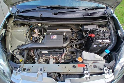 Beli mobil bekas
