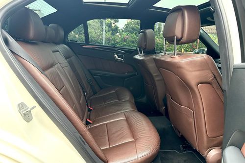 2012 Mercedes Benz E-Class E 300 AMG bekas