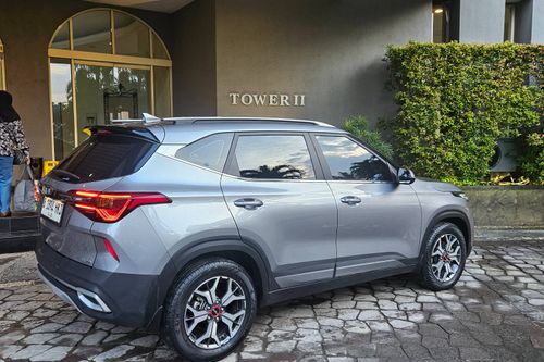 Second hand 2022 Kia Seltos EX 
