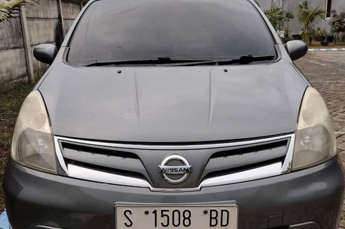 Used 2013 Nissan Grand Livina  1.5 SV AT