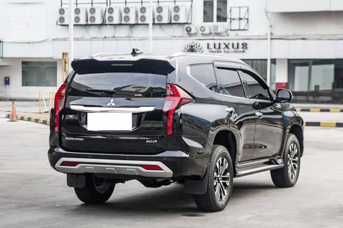 2023 Mitsubishi Pajero Sport Dakar AT 4x2 tua