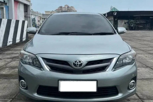 2012 Toyota Corolla Altis V 2.0L AT bekas