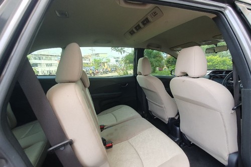 Beli mobil bekas
