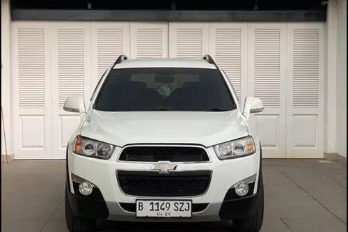 2012 Chevrolet Captiva  BENSIN 2.4 L A/T bekas