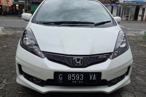 2014 Honda Jazz  RS CVT A/T bekas