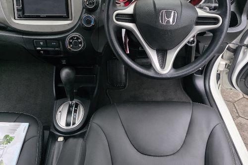 Used 2014 Honda Jazz RS CVT A/T