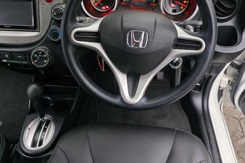 Used 2014 Honda Jazz RS CVT A/T