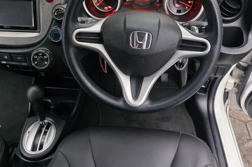 Used 2014 Honda Jazz RS CVT A/T