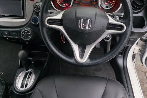 Used 2014 Honda Jazz RS CVT A/T