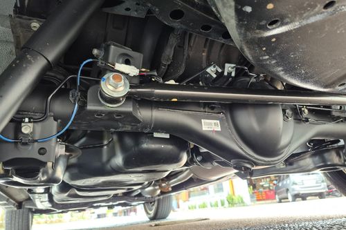 Dijual 2019 Toyota Kijang Innova REBORN 2.4 Q MT DIESEL VENTURER bekas