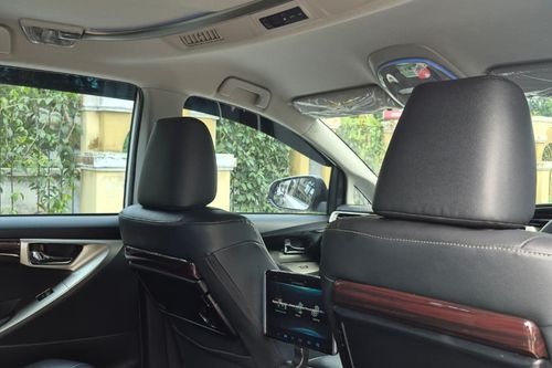 2019 Toyota Kijang Innova REBORN 2.4 Q MT DIESEL VENTURER tua