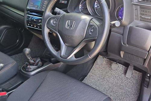 2019 Honda Jazz GK5 1.5 RS MT (CKD) tua