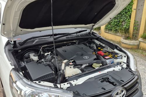 Dijual 2020 Toyota Hilux 2.4L DSL Single Cab 4x2 MT bekas