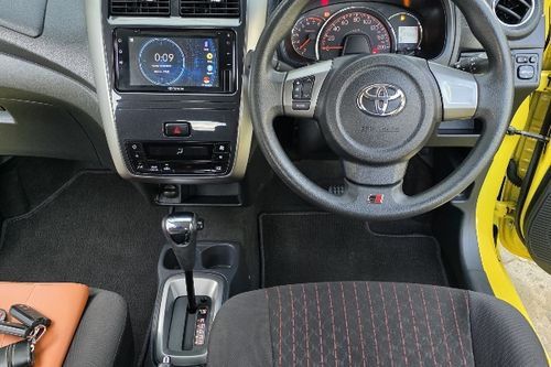 Dijual 2023 Toyota Agya 1.2L GR Sport A/T bekas