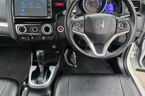 Second hand 2017 Honda Jazz RS CVT A/T 