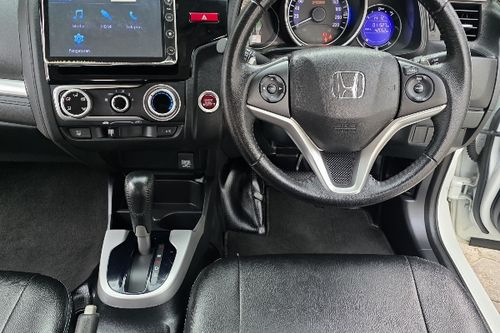 Used 2017 Honda Jazz RS CVT A/T
