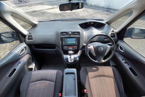 Used 2017 Nissan Serena HIGH WAY STAR A/T