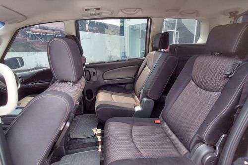 Used 2017 Nissan Serena HIGH WAY STAR A/T