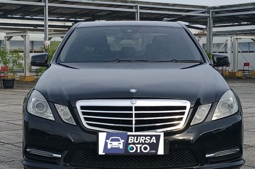 2013 Mercedes Benz E-Class  E 250 AVANGARDE CKD AT