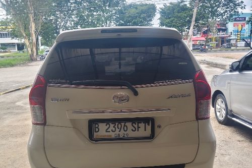 Dijual 2015 Daihatsu Xenia 1.3 R MT bekas