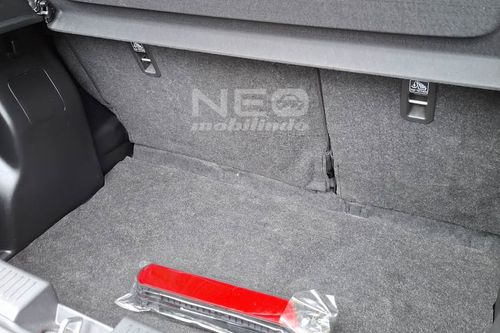 Dijual 2023 Suzuki Neo Baleno 1.5 AT bekas