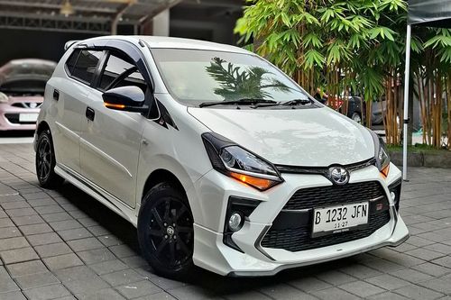 Beli mobil bekas