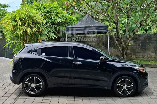 Dijual 2019 Honda HRV 1.5 E AT bekas