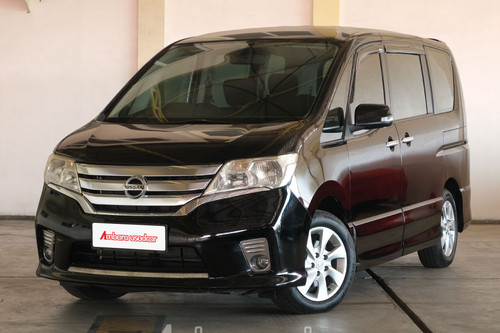 Used 2015 Nissan Serena  2.0 X AT HWS