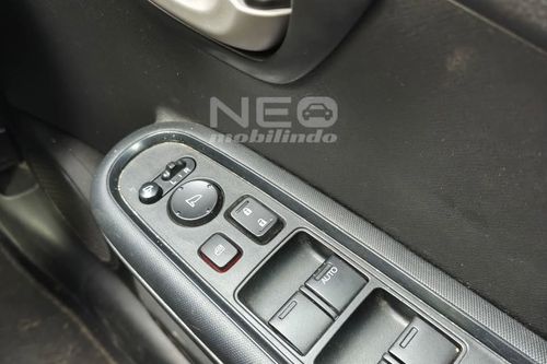 Dijual 2017 Honda Mobilio E 1.5L AT bekas