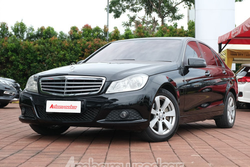 2012 Mercedes Benz C-Class Sedan C 200 CGI bekas