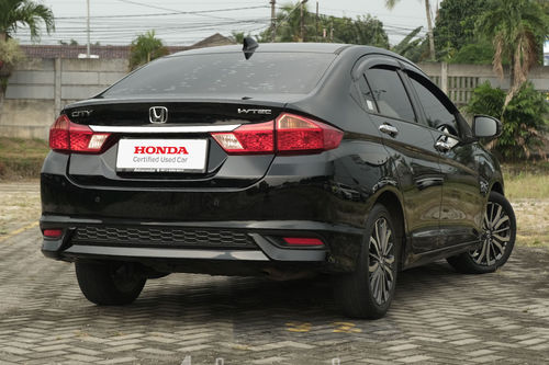 Beli mobil bekas