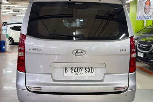 2014 Hyundai H1 2.4L ROYALE AT tua