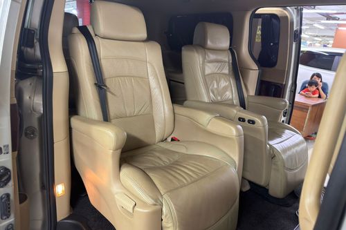 2014 Hyundai H1 2.4L ROYALE AT bekas