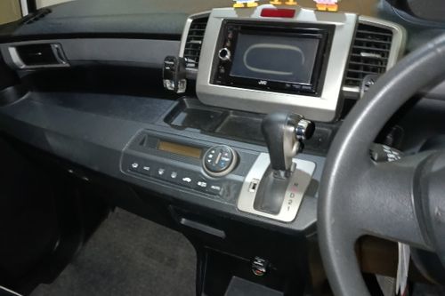 2012 Honda Freed E(PSD)A/T tua