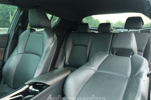 2019 Toyota CHR 1.8L Dual Tone tua