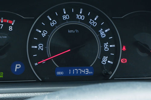 Second hand 2018 Toyota Voxy 2.0L AT 