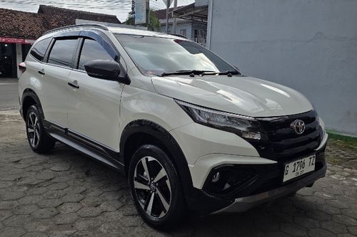 Beli mobil bekas